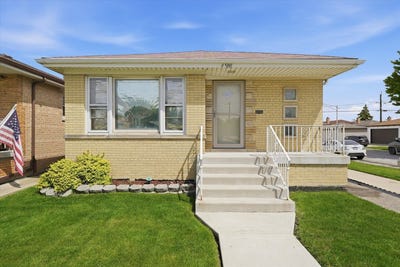 /international/us/6500-w-64th-street-chicago-il-110107878953/