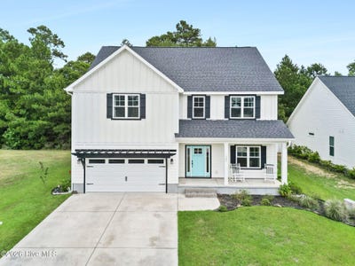 /international/us/107-whispering-pine-lane-holly-ridge-nc-110108938169/