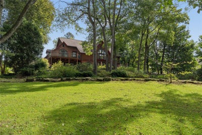 /international/us/650-park-avenue-meadville-pa-110110364025/