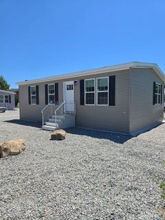 /international/us/-10-421-norwich-westerly-road-north-stonington-ct-110106962549/