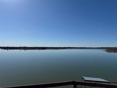 /international/us/5104-miller-drive-seymour-tx-110098149484/