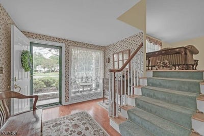 /international/us/8-manor-rd-livingston-twp-nj-110100939407/?lang=pt
