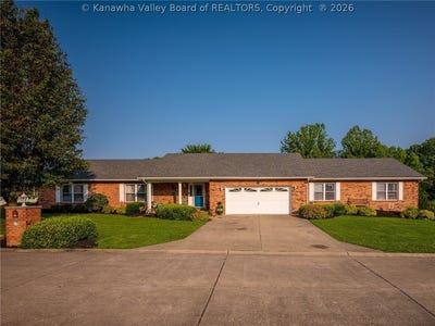 /international/us/123-brooke-street-culloden-wv-110106211217/