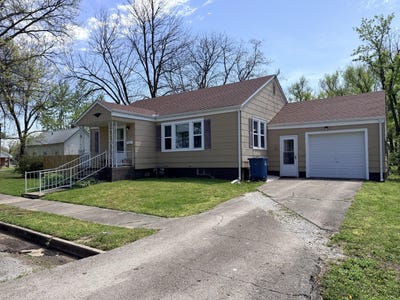 /international/us/403-w-14th-street-lamar-mo-110108023782/