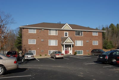 /international/us/3861-old-brown-avenue-manchester-nh-110108825575/