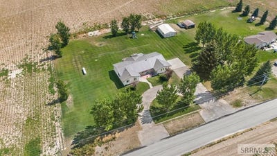 /international/us/9898-n-35th-w-idaho-falls-id-110107061210/