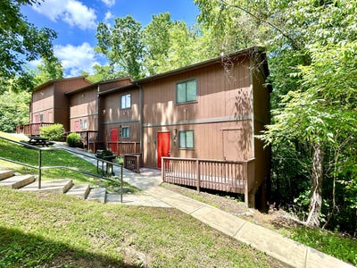 /international/us/145-state-park-road-jamestown-ky-110100019282/