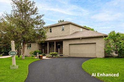 /international/us/228-cushing-road-newmarket-nh-110106429855/