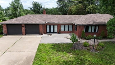 /international/us/411-s-hillcrest-drive-maysville-mo-110107261752/