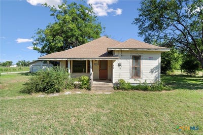 /international/us/1104-e-umlang-street-thorndale-tx-110098615026/