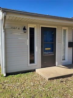 /international/us/1327-e-38th-street-tulsa-ok-110108502150/