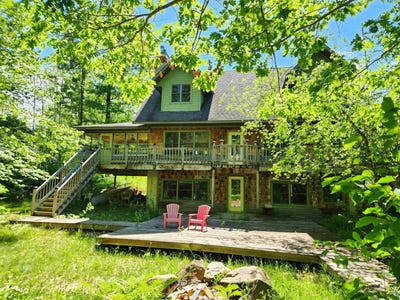 /international/us/20210-siskiwit-lake-rd-cornucopia-wi-110108013853/