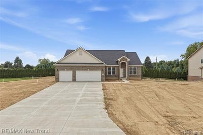 /international/us/2021-crested-butte-drive-white-lake-twp-mi-110119705256/