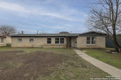 /international/us/7810-mccullough-ave-san-antonio-tx-110097477757/