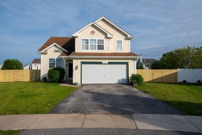 /international/us/5307-w-park-lane-monee-il-110108265957/