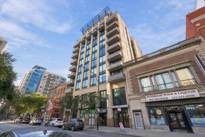 /international/us/744-n-clark-street-chicago-il-110120772977/