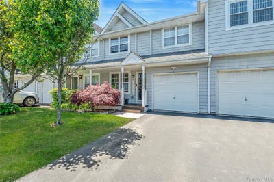 /international/us/2-clubhouse-circle-central-islip-ny-110108335725/