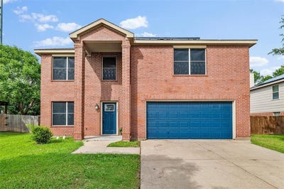 /international/us/105-vivian-drive-waxahachie-tx-110108427183/