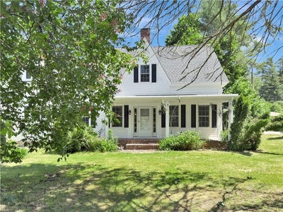 /international/us/33-indian-pond-road-kingston-ma-110108546270/