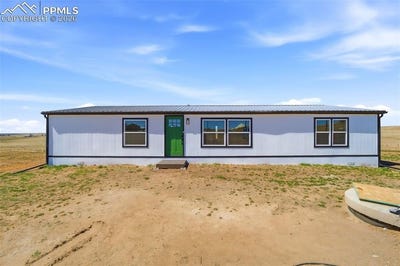 /international/us/35125-book-road-yoder-co-110107549832/
