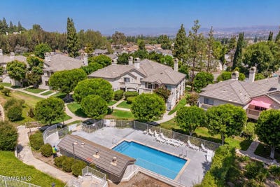 /international/us/1245-fitzgerald-road-simi-valley-ca-110108737388/
