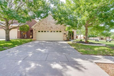 /international/us/205-greathouse-village-decatur-tx-110107833042/