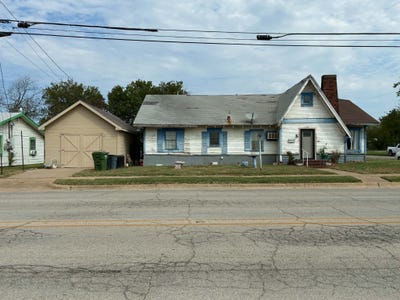 /international/us/315-martin-luther-king-jr-street-mineral-wells-tx-110110355704/