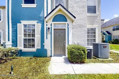 /international/us/13703-richmond-park-drive-n-jacksonville-fl-110107464505/