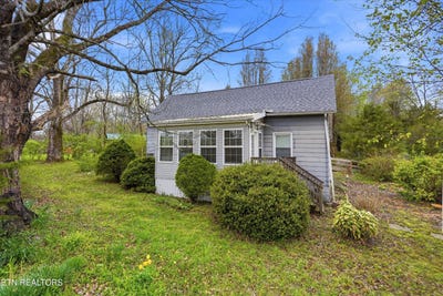 /international/us/9457-crossville-hwy-sparta-tn-110107029975/