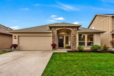/international/us/3011-ne-red-oak-drive-bend-or-110120682086/