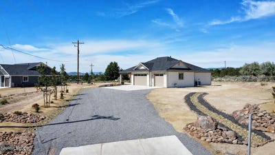 /international/us/1840-helman-drive-gardnerville-nv-110108169065/