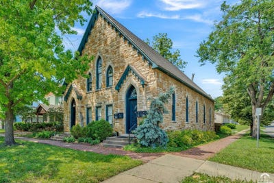 /international/us/1001-kentucky-street-lawrence-ks-110108362972/