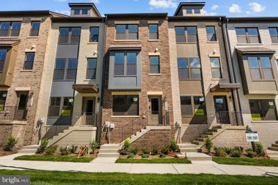 /international/us/3404-chester-alley-hyattsville-md-110108194947/