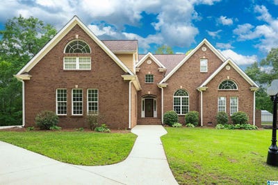 /international/us/200-valley-view-road-pell-city-al-110108208583/