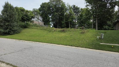 /international/us/925-classon-lane-beech-grove-in-110109726229/