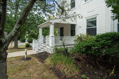 /international/us/15-maple-ter-newton-ma-110110353713/