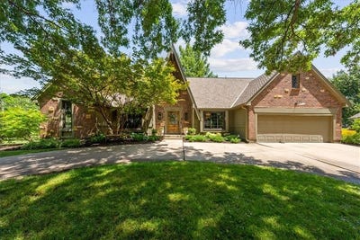 /international/us/12727-sagamore-road-leawood-ks-110101002340/