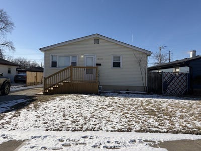 /international/us/16130-justine-street-markham-il-110107241024/
