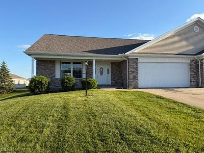 /international/us/51986-blue-spruce-drive-st-clairsville-oh-110107996947/