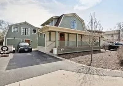 /international/us/916-driscoll-court-highland-park-il-110108219378/