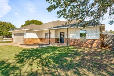 /international/us/1501-johnson-road-iowa-park-tx-110101944316/