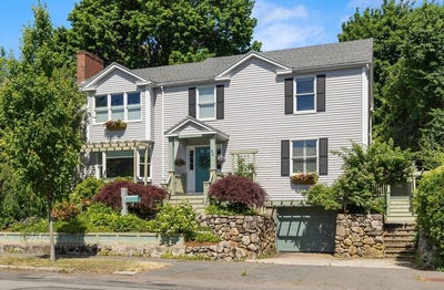 /international/us/94-lovett-st-beverly-ma-110109025187/