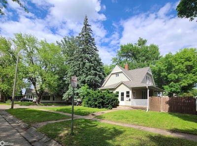 /international/us/416-n-b-street-oskaloosa-ia-110100062205/