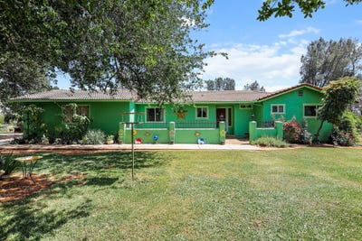 /international/us/5785-olive-street-anderson-ca-110100996389/