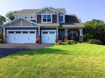 /international/us/11581-riverstone-court-woodbury-mn-110100567266/
