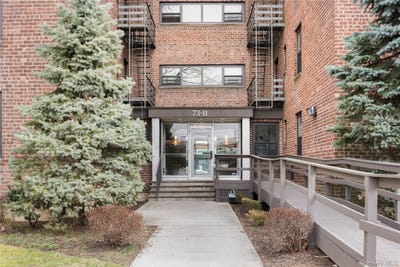 /international/us/73-11-bell-boulevard-queens-ny-110106346268/