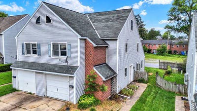 /international/us/389-e-jackson-st-new-holland-pa-pa-110100982696/