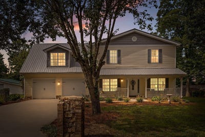 /international/us/9304-oak-street-ooltewah-tn-110108684720/