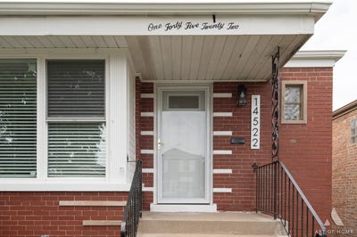 /international/us/14522-s-union-avenue-riverdale-il-110109996505/