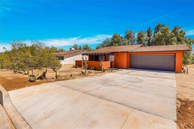 /international/us/73627-raymond-way-29-palms-ca-110098881412/